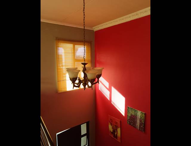 4 BEDROOM HOUSE FOR SALE IN VISTA PARK
